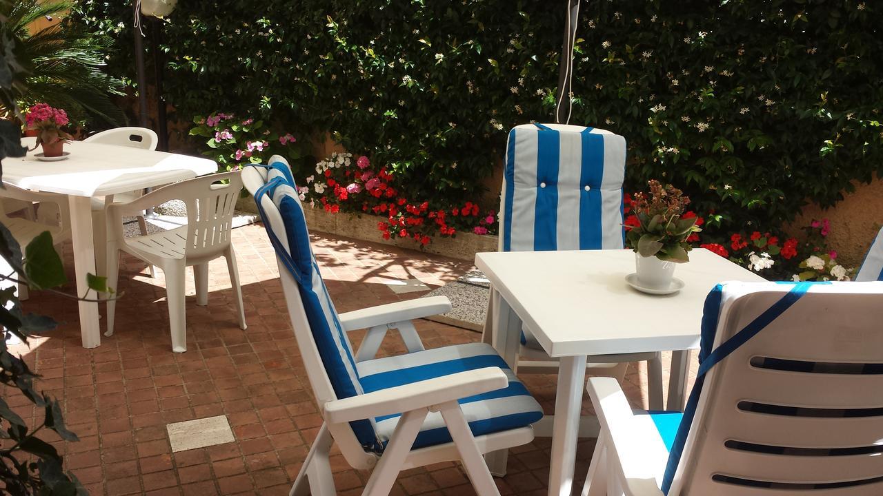Hotel Aggravi Chianciano Terme Bagian luar foto
