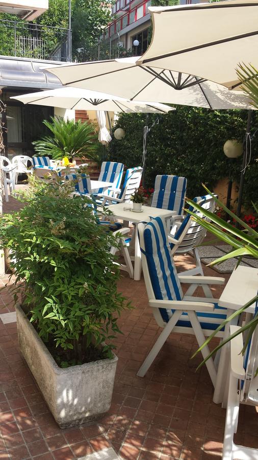 Hotel Aggravi Chianciano Terme Bagian luar foto